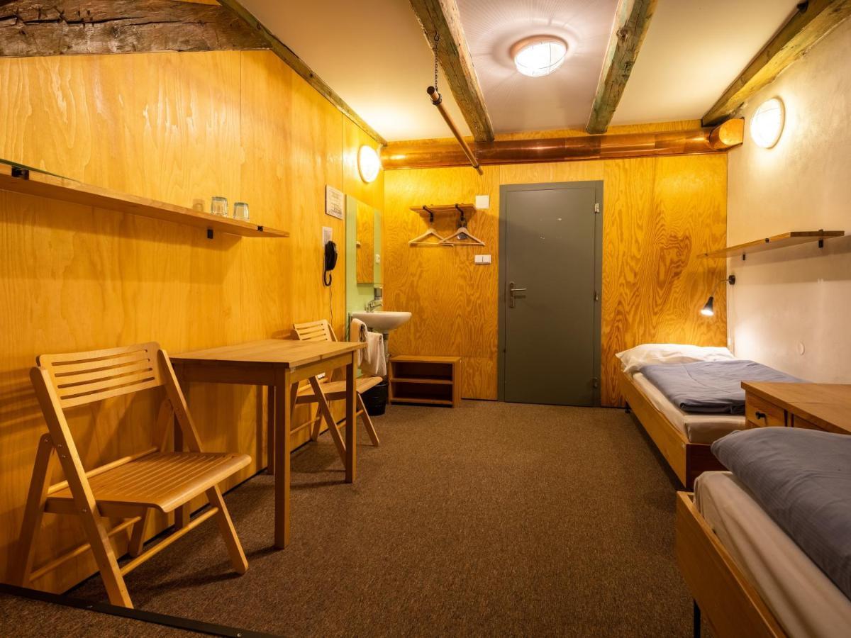 Zamecky Hostel Litomysl Luaran gambar