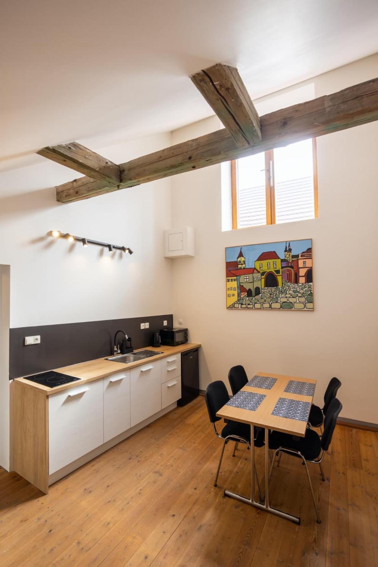 Zamecky Hostel Litomysl Luaran gambar