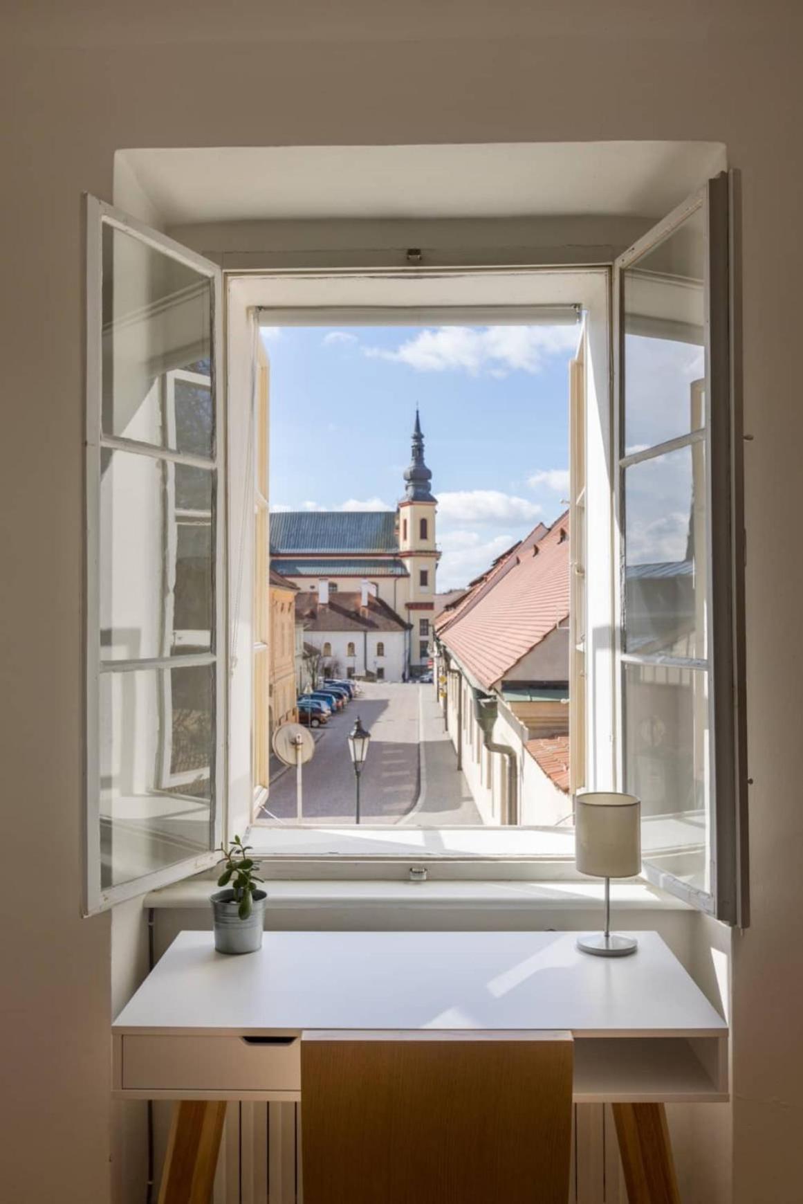 Zamecky Hostel Litomysl Luaran gambar